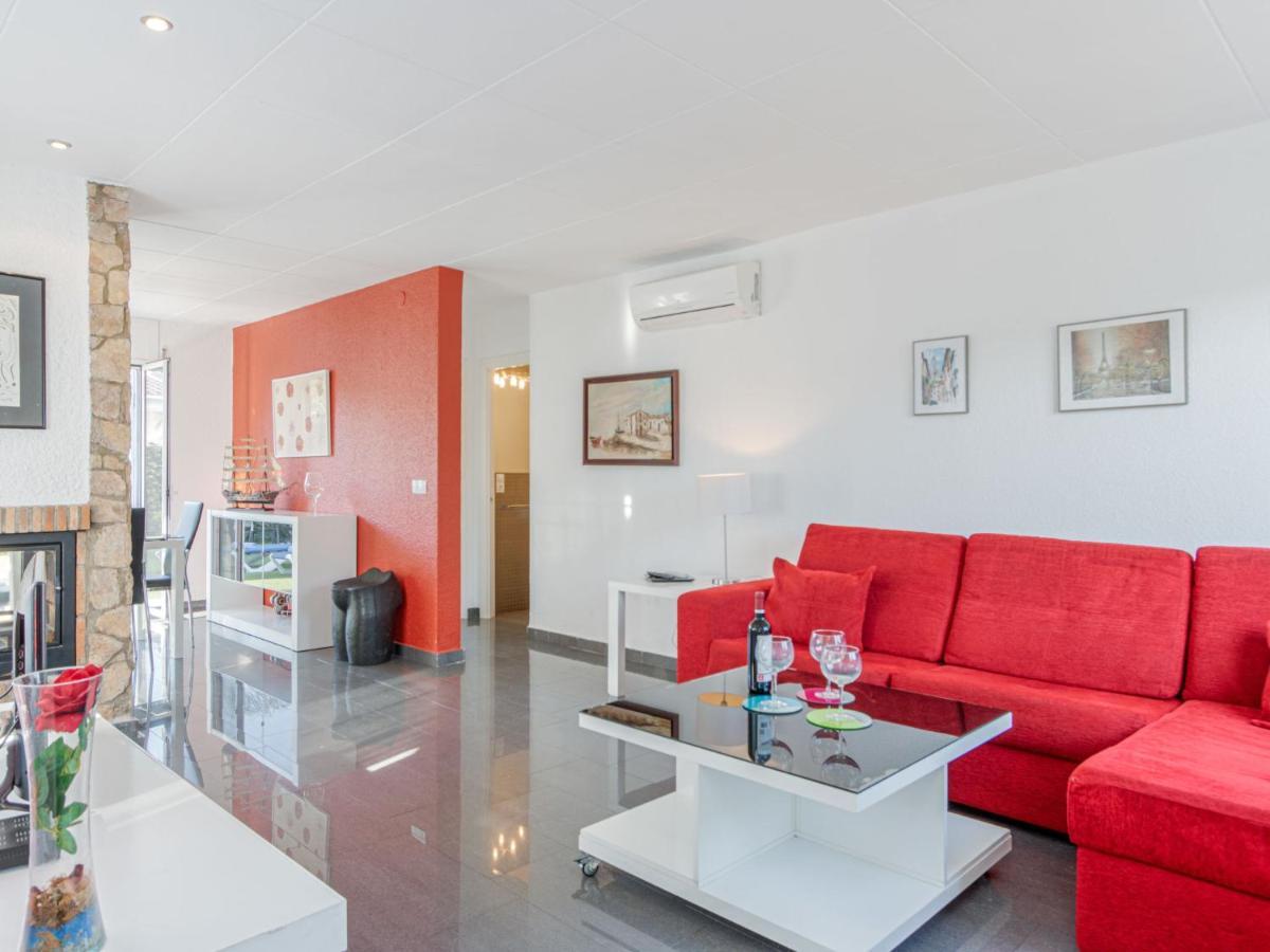 Holiday Home Alberes By Interhome Ampuriabrava Exterior foto